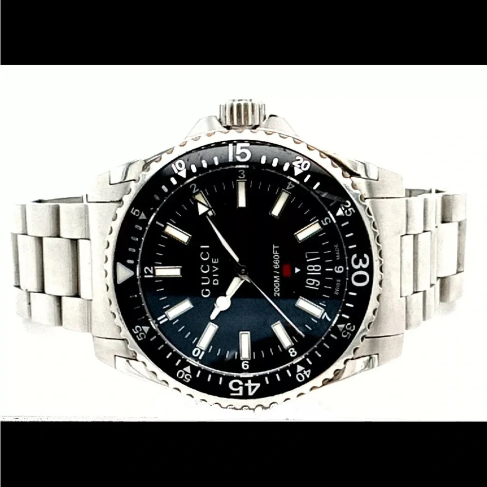 Gucci Unisex Swiss Diver Stainless Steel Bracelet Watch 40mm #105 new battery